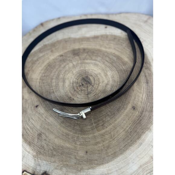 Men’s Reversible Alligator Pattern Dress Belt - (Size Medium) Black & Brown - Picture 5 of 16